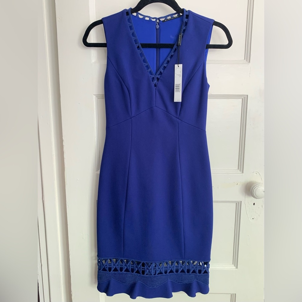 Elie Tahari Clarissa Sleeveless Fluid-Crepe Dress